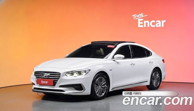 Hyundai Grandeur 2018 — photo 1