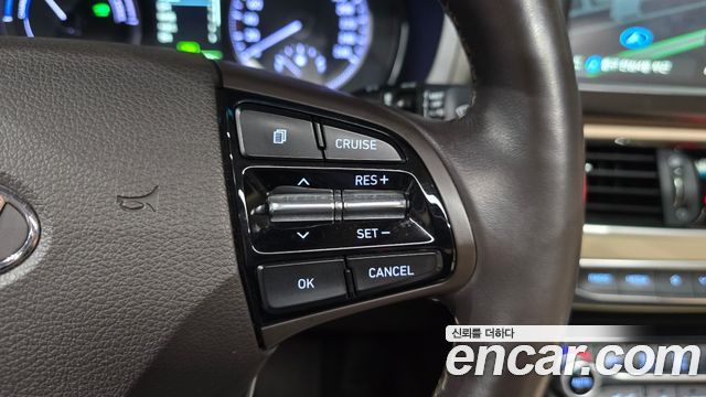 Hyundai Grandeur 2018 — photo 27