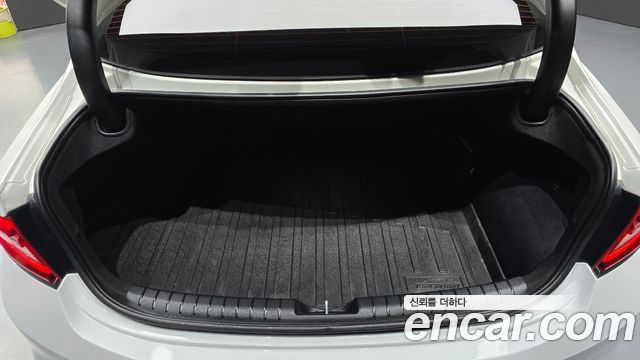 Hyundai Grandeur 2018 — photo 31