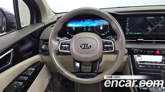 Kia Canival 2021 — photo 12