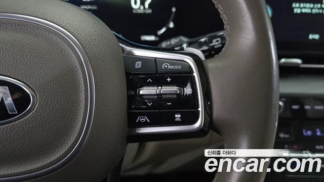 Kia Canival 2021 — photo 14