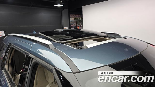 Kia Canival 2021 — photo 18