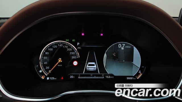 Genesis G80 2022 — photo 11