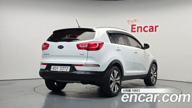Kia Sportage 2012 — photo 2
