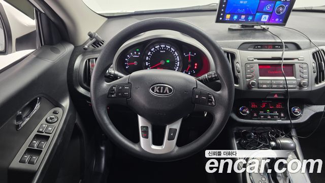 Kia Sportage 2012 — photo 13
