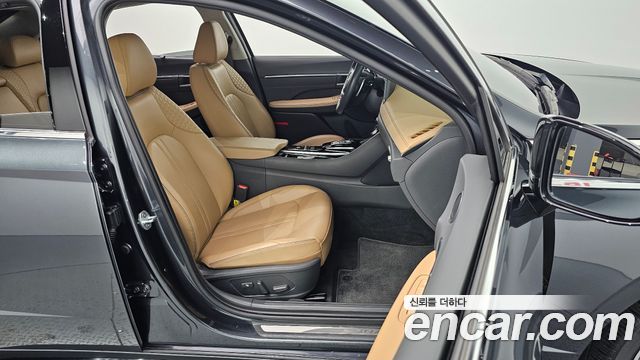 Hyundai Sonata 2021 — photo 13