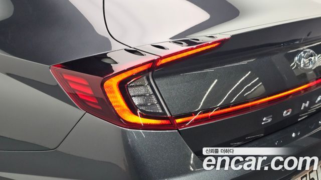 Hyundai Sonata 2021 — photo 9