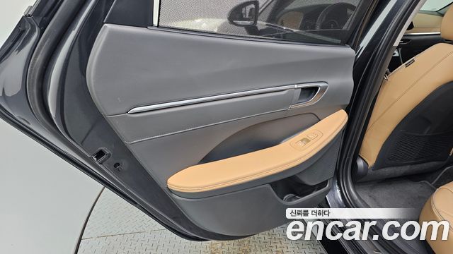 Hyundai Sonata 2021 — photo 15