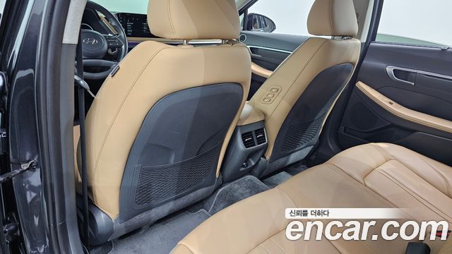 Hyundai Sonata 2021 — photo 27