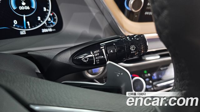 Hyundai Sonata 2021 — photo 32
