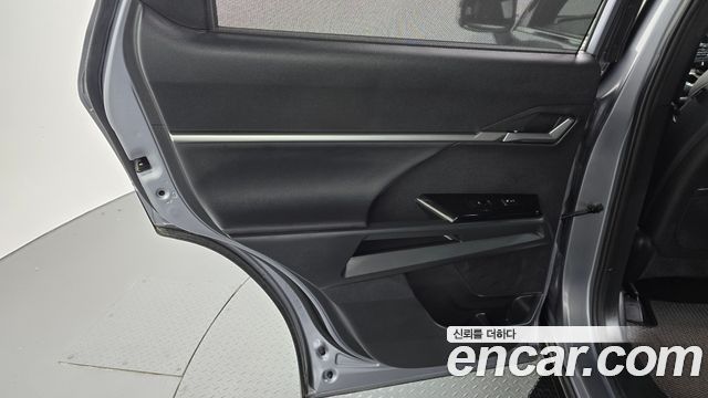KG Mobility Torres 2023 — photo 15