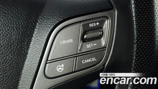 Hyundai Santafe 2015 — photo 17