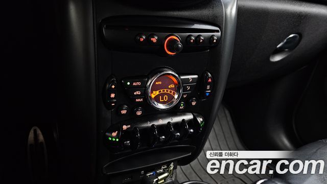 Mini Countryman 2015 — photo 15