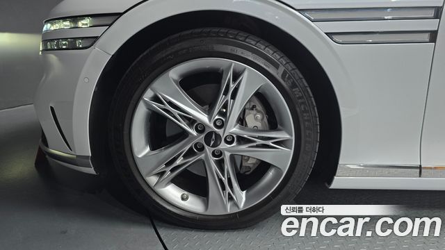 Genesis G90 2022 — photo 5