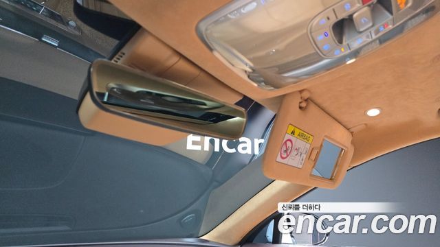 Genesis G90 2022 — photo 17