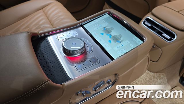 Genesis G90 2022 — photo 25