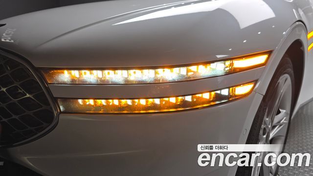 Genesis G90 2022 — photo 8