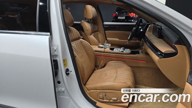 Genesis G90 2022 — photo 16