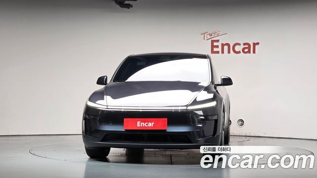 Tesla Model Y 2026 — photo 3