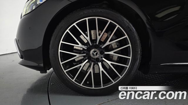 Mercedes-Benz S-Class 2022 — photo 5