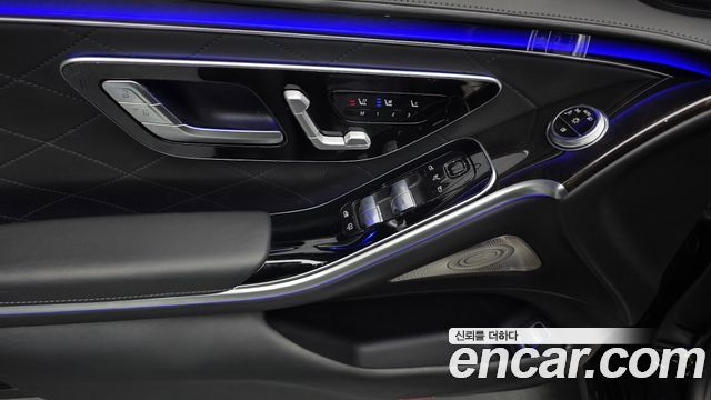 Mercedes-Benz S-Class 2022 — photo 24