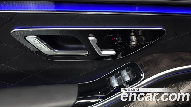 Mercedes-Benz S-Class 2022 — photo 25
