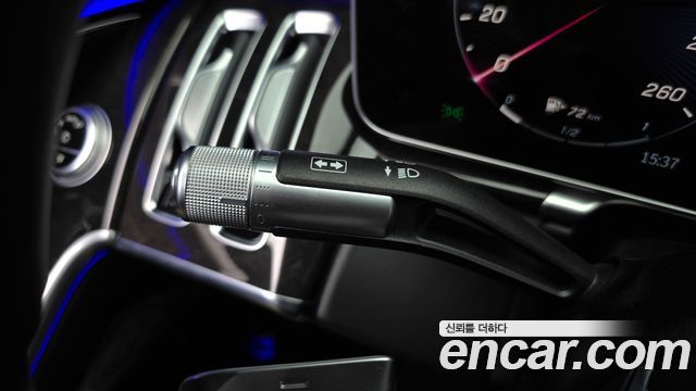 Mercedes-Benz S-Class 2022 — photo 33