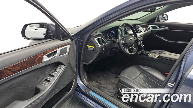 Hyundai Genesis 2016 — photo 13
