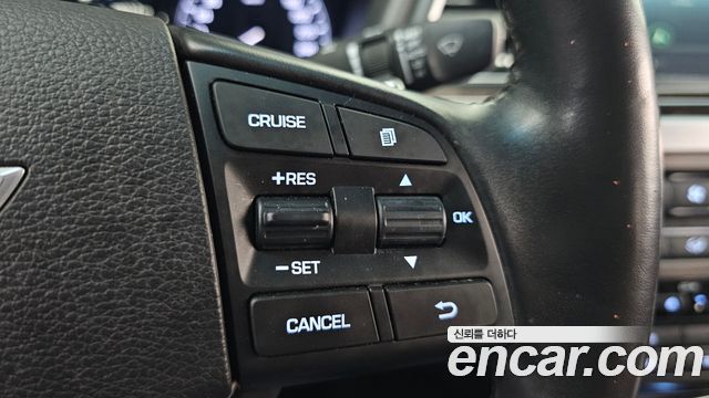 Hyundai Genesis 2016 — photo 19
