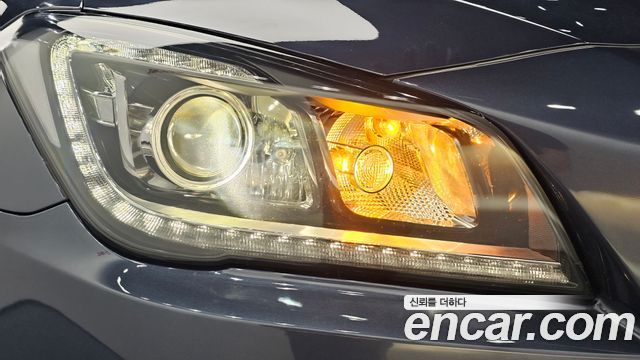 Hyundai Genesis 2016 — photo 8