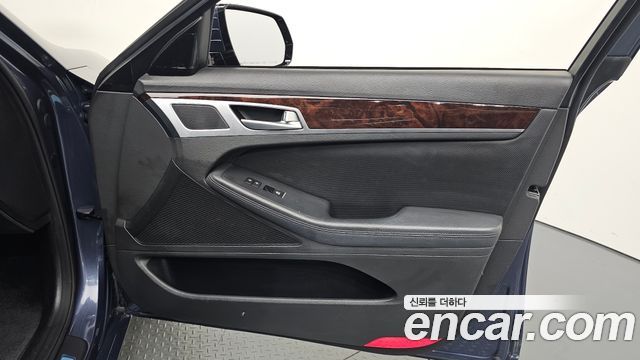 Hyundai Genesis 2016 — photo 14