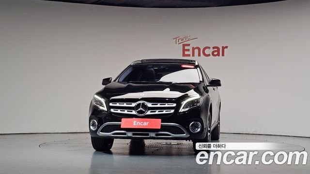 Mercedes-Benz GLA-Class 2018 — photo 3