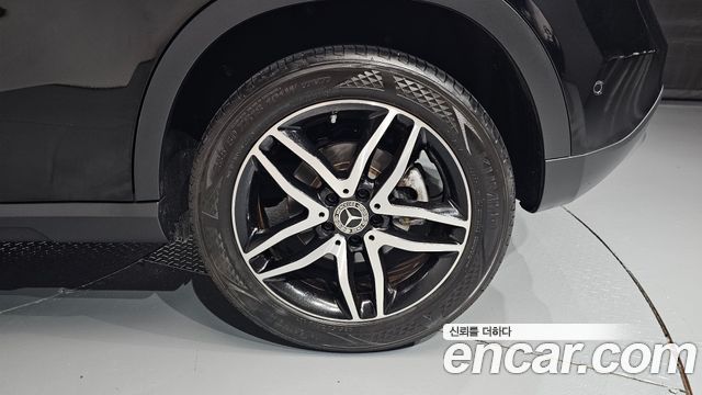 Mercedes-Benz GLA-Class 2018 — photo 7