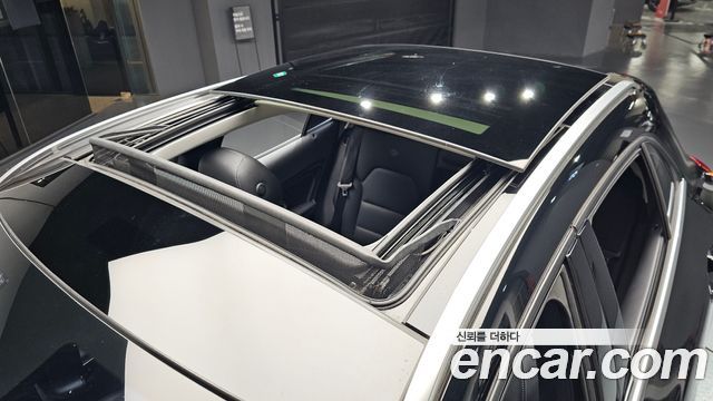 Mercedes-Benz GLA-Class 2018 — photo 32