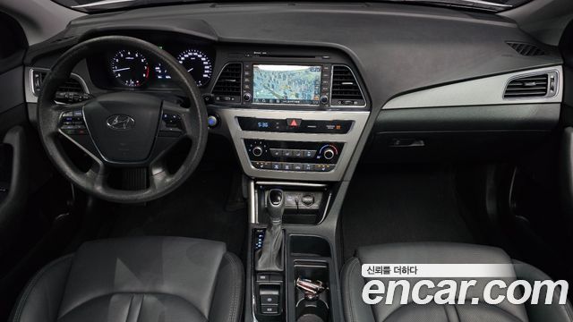Hyundai Sonata 2017 — photo 10