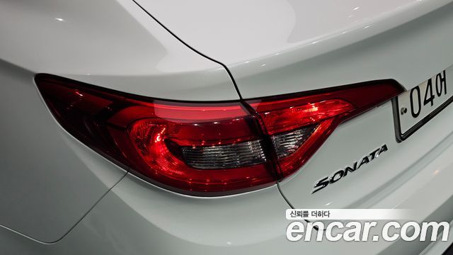 Hyundai Sonata 2017 — photo 9