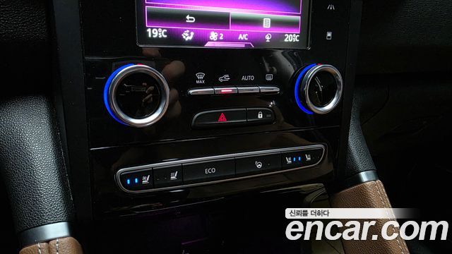 Renault Korea QM6 2021 — photo 20
