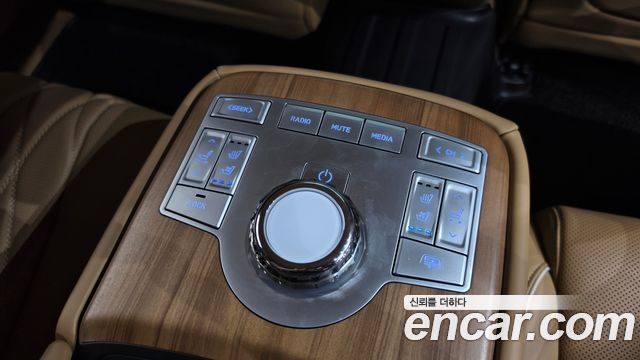 Genesis G80 2025 — photo 35