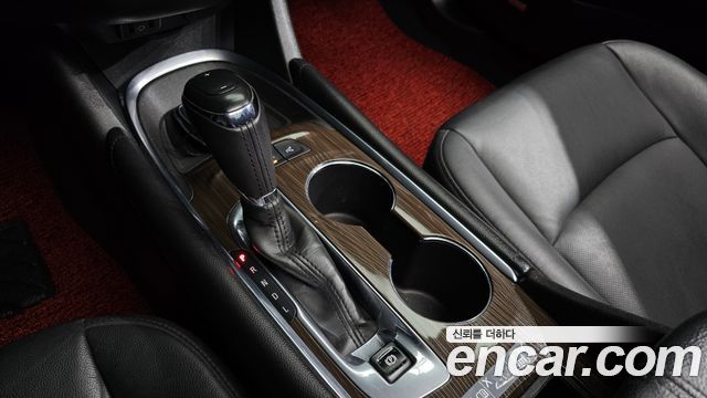 Chevrolet Korea Malibu 2018 — photo 12
