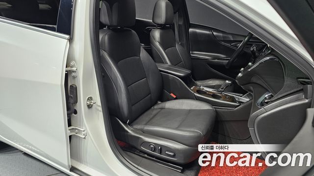 Chevrolet Korea Malibu 2018 — photo 18