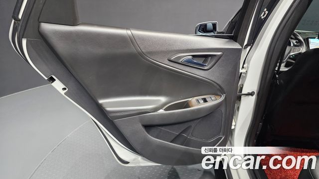 Chevrolet Korea Malibu 2018 — photo 15