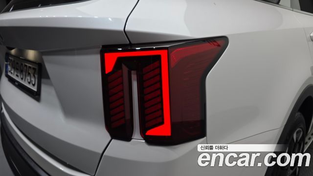 Kia Sorento 2024 — photo 9