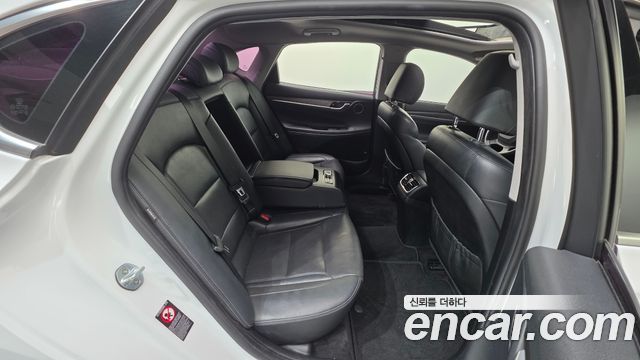 Hyundai Grandeur 2017 — photo 23