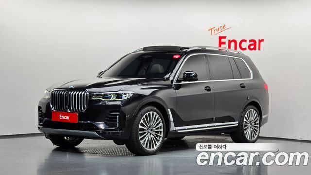 BMW X7 2022 — photo 1