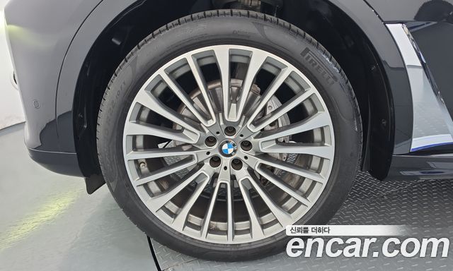 BMW X7 2022 — photo 5