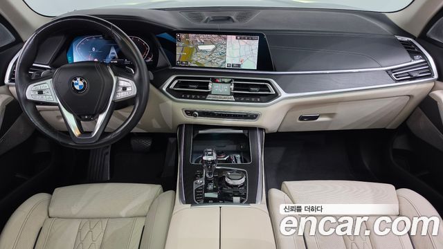 BMW X7 2022 — photo 10