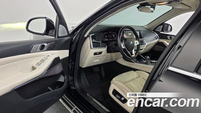 BMW X7 2022 — photo 13