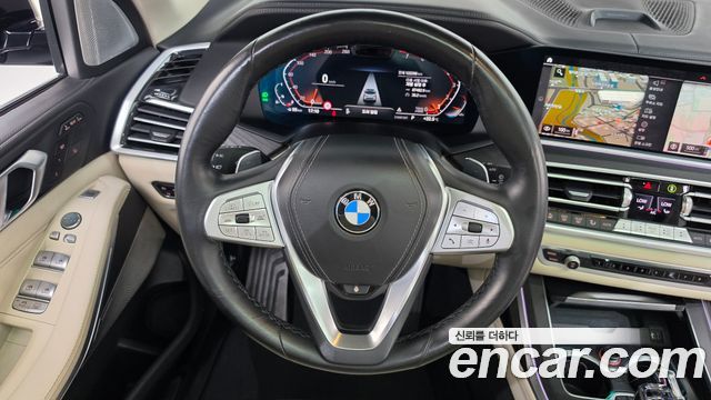 BMW X7 2022 — photo 20