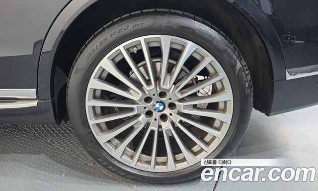 BMW X7 2022 — photo 7