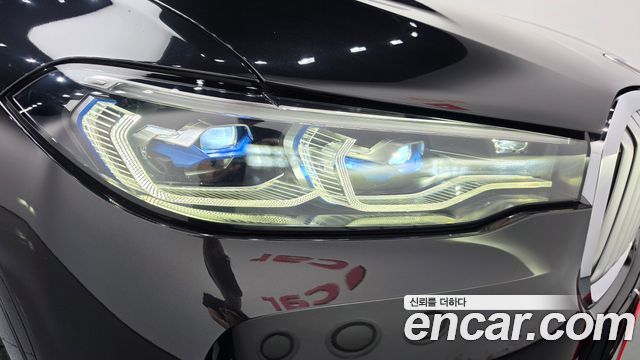 BMW X7 2022 — photo 8